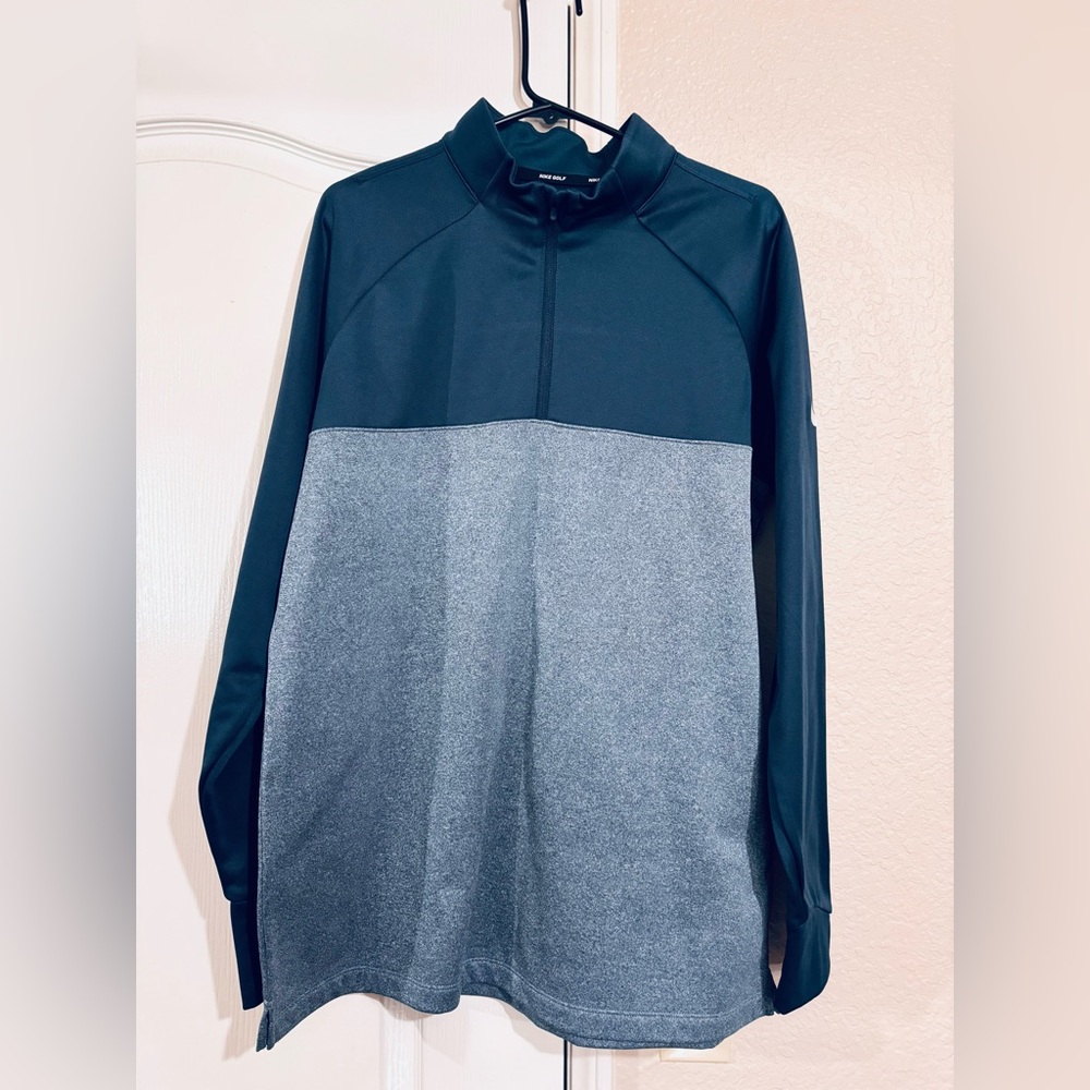 Nike Golf Men’s Half-Zip pullover Size L